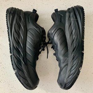 HOKA ONE ONE Women's Bondi Slip-Resistant in Black, 9.5M